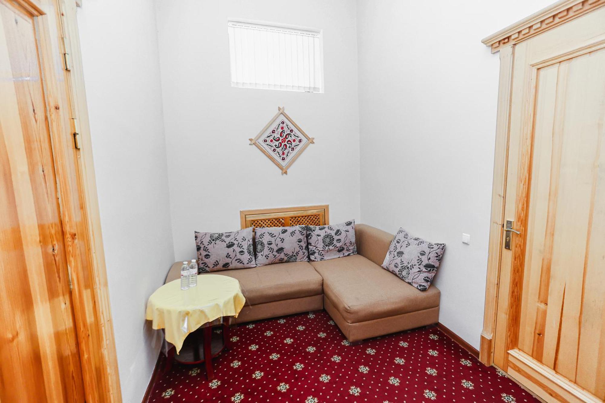 Yangi Sharq Hotel Samarkand Exterior photo